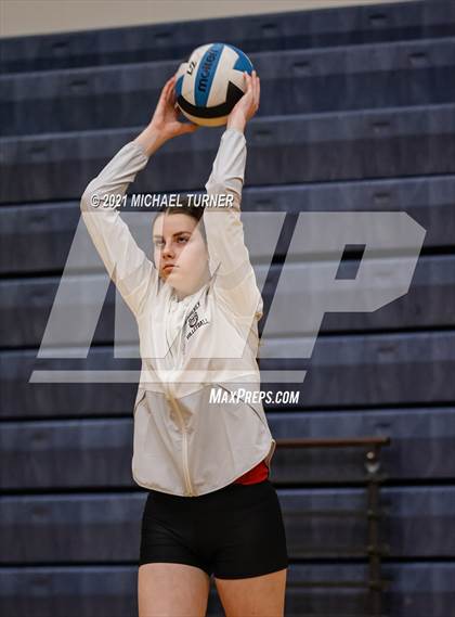 Thumbnail 3 in Weiser vs Kimberly (3A State Tournament) photogallery.