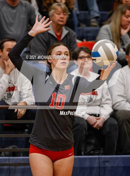 Thumbnail 2 in Weiser vs Kimberly (3A State Tournament) photogallery.