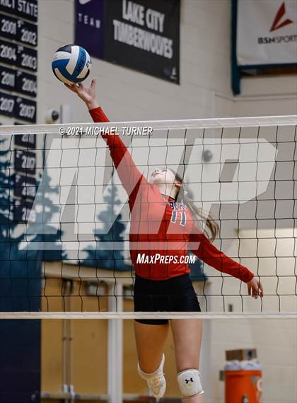 Thumbnail 3 in Weiser vs Kimberly (3A State Tournament) photogallery.