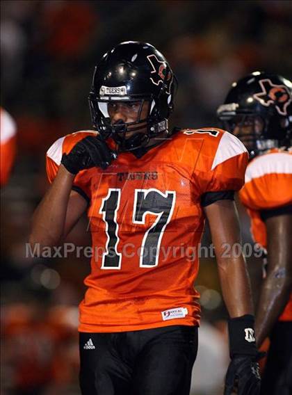 Thumbnail 2 in Crandall @ Commerce photogallery.