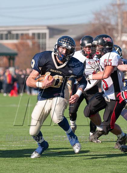 Thumbnail 3 in Wellesley @ Needham photogallery.