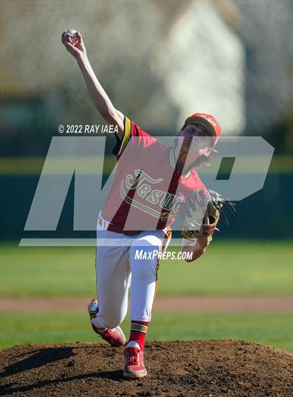 Thumbnail 3 in Jesuit @ Franklin photogallery.