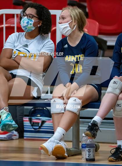 Thumbnail 1 in John Paul II Catholic vs Freedom Christian Academy (NCISAA 2A State Quarterfinals) photogallery.