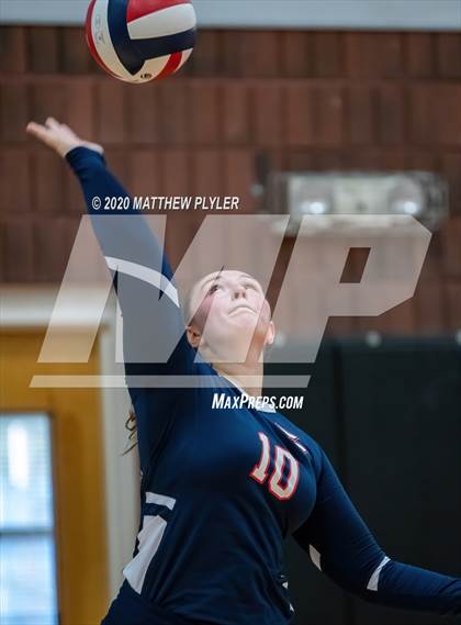 Thumbnail 2 in John Paul II Catholic vs Freedom Christian Academy (NCISAA 2A State Quarterfinals) photogallery.