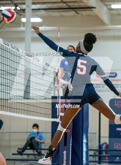 Thumbnail 2 in John Paul II Catholic vs Freedom Christian Academy (NCISAA 2A State Quarterfinals) photogallery.