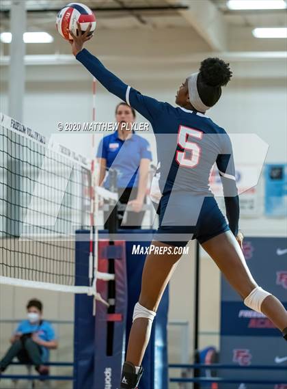 Thumbnail 1 in John Paul II Catholic vs Freedom Christian Academy (NCISAA 2A State Quarterfinals) photogallery.
