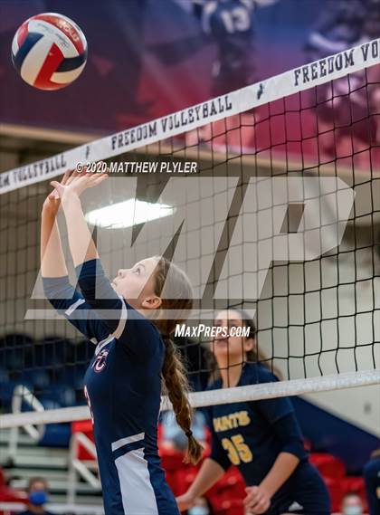 Thumbnail 1 in John Paul II Catholic vs Freedom Christian Academy (NCISAA 2A State Quarterfinals) photogallery.