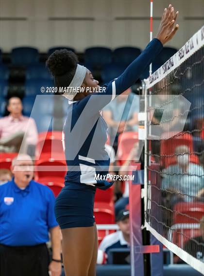 Thumbnail 1 in John Paul II Catholic vs Freedom Christian Academy (NCISAA 2A State Quarterfinals) photogallery.
