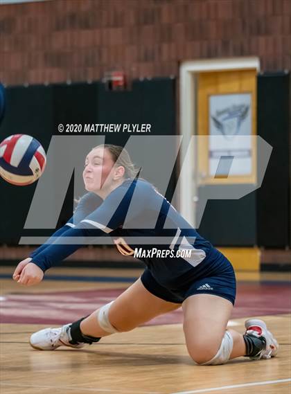 Thumbnail 1 in John Paul II Catholic vs Freedom Christian Academy (NCISAA 2A State Quarterfinals) photogallery.