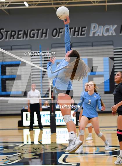 Thumbnail 2 in Estrella Foothills vs Catalina Foothills (AIA 4A Round 1 Playoff)  photogallery.