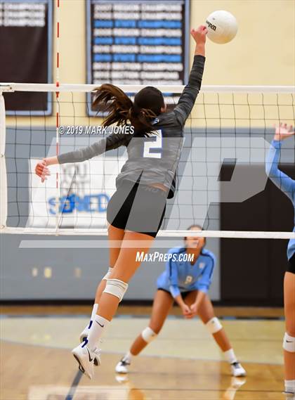 Thumbnail 3 in Estrella Foothills vs Catalina Foothills (AIA 4A Round 1 Playoff)  photogallery.