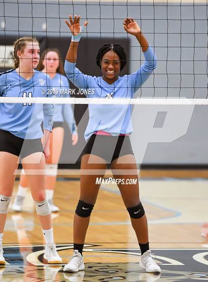 Thumbnail 1 in Estrella Foothills vs Catalina Foothills (AIA 4A Round 1 Playoff)  photogallery.