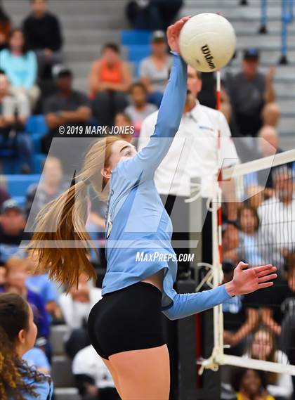 Thumbnail 1 in Estrella Foothills vs Catalina Foothills (AIA 4A Round 1 Playoff)  photogallery.