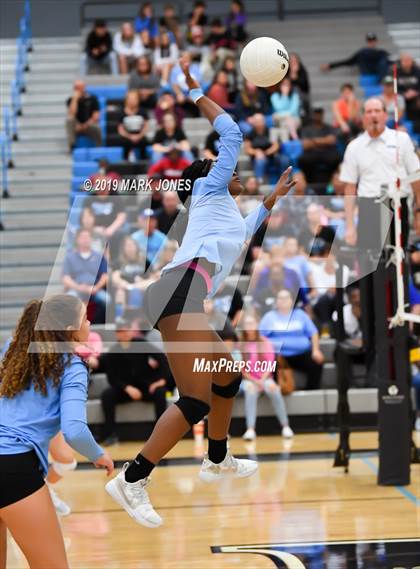 Thumbnail 2 in Estrella Foothills vs Catalina Foothills (AIA 4A Round 1 Playoff)  photogallery.
