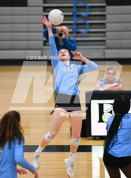 Thumbnail 2 in Estrella Foothills vs Catalina Foothills (AIA 4A Round 1 Playoff)  photogallery.