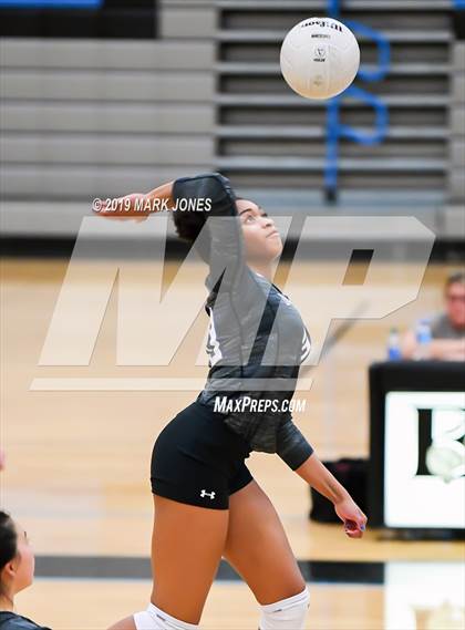 Thumbnail 1 in Estrella Foothills vs Catalina Foothills (AIA 4A Round 1 Playoff)  photogallery.