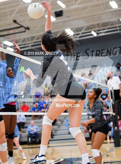Thumbnail 1 in Estrella Foothills vs Catalina Foothills (AIA 4A Round 1 Playoff)  photogallery.