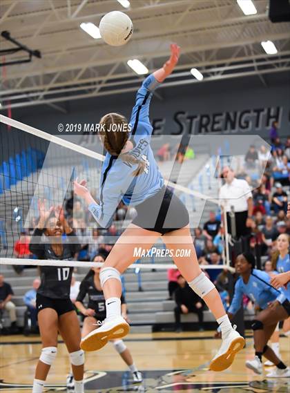 Thumbnail 3 in Estrella Foothills vs Catalina Foothills (AIA 4A Round 1 Playoff)  photogallery.