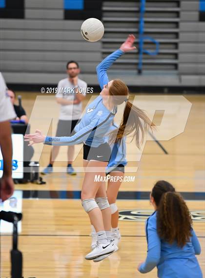 Thumbnail 2 in Estrella Foothills vs Catalina Foothills (AIA 4A Round 1 Playoff)  photogallery.