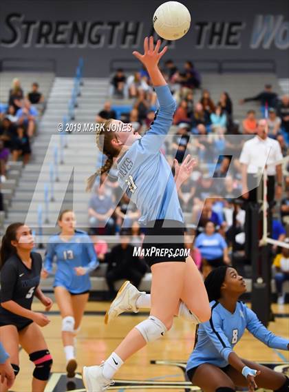 Thumbnail 1 in Estrella Foothills vs Catalina Foothills (AIA 4A Round 1 Playoff)  photogallery.
