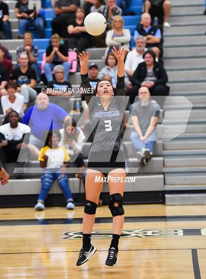 Thumbnail 3 in Estrella Foothills vs Catalina Foothills (AIA 4A Round 1 Playoff)  photogallery.