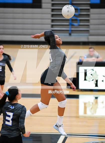 Thumbnail 2 in Estrella Foothills vs Catalina Foothills (AIA 4A Round 1 Playoff)  photogallery.