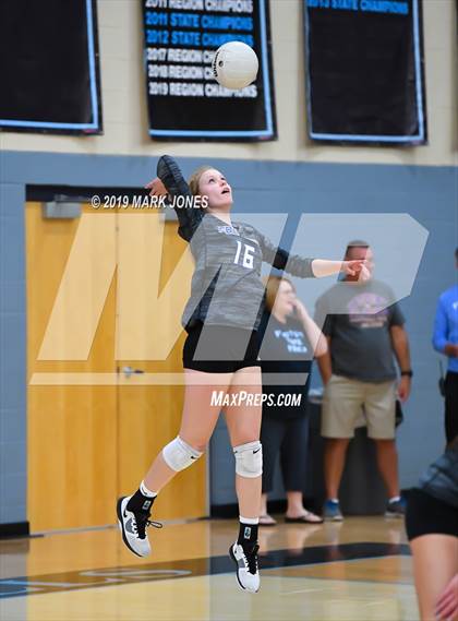 Thumbnail 1 in Estrella Foothills vs Catalina Foothills (AIA 4A Round 1 Playoff)  photogallery.
