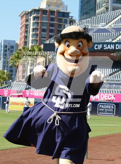 Thumbnail 1 in CIF San Diego Section All-Star Game photogallery.
