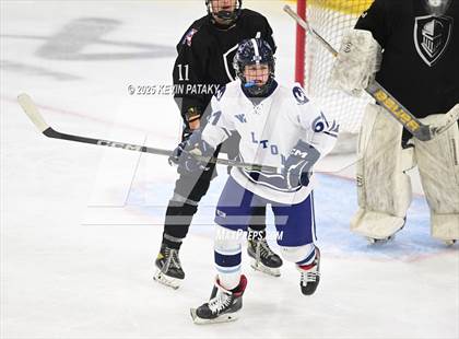 Thumbnail 3 in Joel Barlow/Weston/Abbott Tech vs. Wilton (CIAC DIII Semifinal) photogallery.