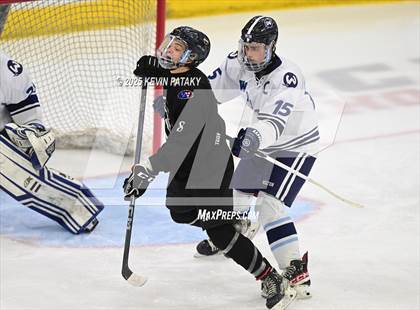 Thumbnail 1 in Joel Barlow/Weston/Abbott Tech vs. Wilton (CIAC DIII Semifinal) photogallery.