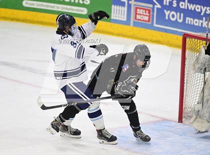 Thumbnail 2 in Joel Barlow/Weston/Abbott Tech vs. Wilton (CIAC DIII Semifinal) photogallery.