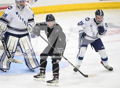 Thumbnail 2 in Joel Barlow/Weston/Abbott Tech vs. Wilton (CIAC DIII Semifinal) photogallery.