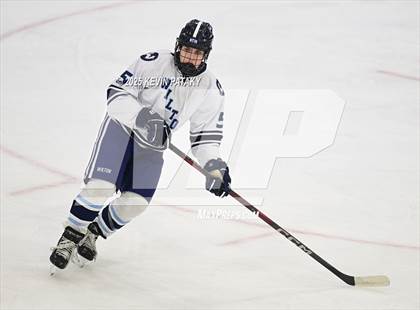 Thumbnail 3 in Joel Barlow/Weston/Abbott Tech vs. Wilton (CIAC DIII Semifinal) photogallery.