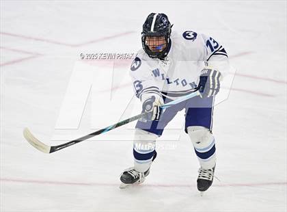 Thumbnail 3 in Joel Barlow/Weston/Abbott Tech vs. Wilton (CIAC DIII Semifinal) photogallery.