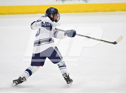 Thumbnail 3 in Joel Barlow/Weston/Abbott Tech vs. Wilton (CIAC DIII Semifinal) photogallery.