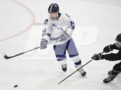 Thumbnail 2 in Joel Barlow/Weston/Abbott Tech vs. Wilton (CIAC DIII Semifinal) photogallery.