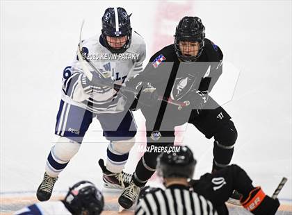 Thumbnail 2 in Joel Barlow/Weston/Abbott Tech vs. Wilton (CIAC DIII Semifinal) photogallery.