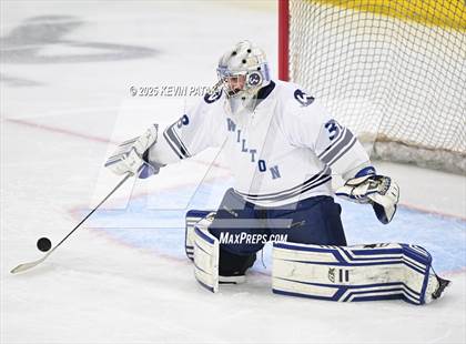 Thumbnail 3 in Joel Barlow/Weston/Abbott Tech vs. Wilton (CIAC DIII Semifinal) photogallery.