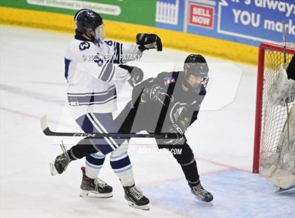 Thumbnail 3 in Joel Barlow/Weston/Abbott Tech vs. Wilton (CIAC DIII Semifinal) photogallery.