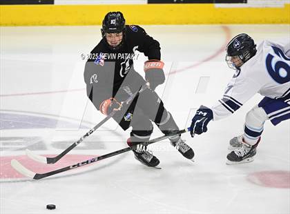 Thumbnail 3 in Joel Barlow/Weston/Abbott Tech vs. Wilton (CIAC DIII Semifinal) photogallery.