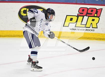 Thumbnail 3 in Joel Barlow/Weston/Abbott Tech vs. Wilton (CIAC DIII Semifinal) photogallery.