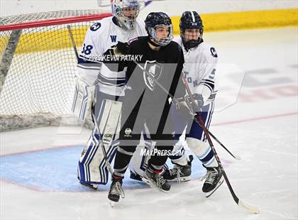 Thumbnail 1 in Joel Barlow/Weston/Abbott Tech vs. Wilton (CIAC DIII Semifinal) photogallery.