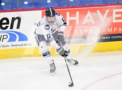 Thumbnail 2 in Joel Barlow/Weston/Abbott Tech vs. Wilton (CIAC DIII Semifinal) photogallery.