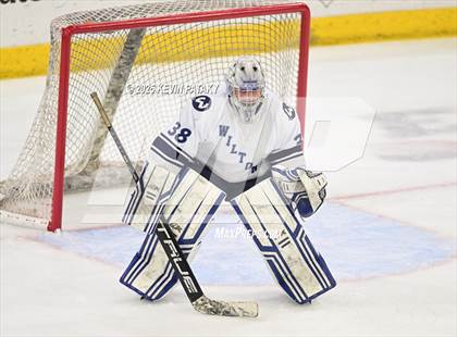 Thumbnail 2 in Joel Barlow/Weston/Abbott Tech vs. Wilton (CIAC DIII Semifinal) photogallery.