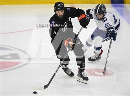 Thumbnail 1 in Joel Barlow/Weston/Abbott Tech vs. Wilton (CIAC DIII Semifinal) photogallery.