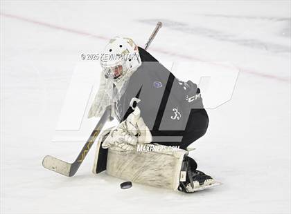 Thumbnail 1 in Joel Barlow/Weston/Abbott Tech vs. Wilton (CIAC DIII Semifinal) photogallery.