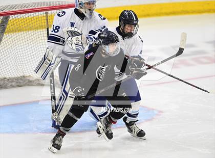 Thumbnail 3 in Joel Barlow/Weston/Abbott Tech vs. Wilton (CIAC DIII Semifinal) photogallery.