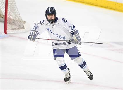 Thumbnail 2 in Joel Barlow/Weston/Abbott Tech vs. Wilton (CIAC DIII Semifinal) photogallery.