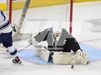 Thumbnail 1 in Joel Barlow/Weston/Abbott Tech vs. Wilton (CIAC DIII Semifinal) photogallery.