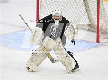 Thumbnail 1 in Joel Barlow/Weston/Abbott Tech vs. Wilton (CIAC DIII Semifinal) photogallery.